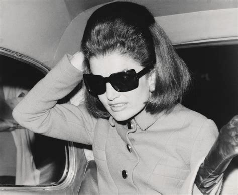 jackie kennedy sunglasses|jackie kennedy onassis sunglasses.